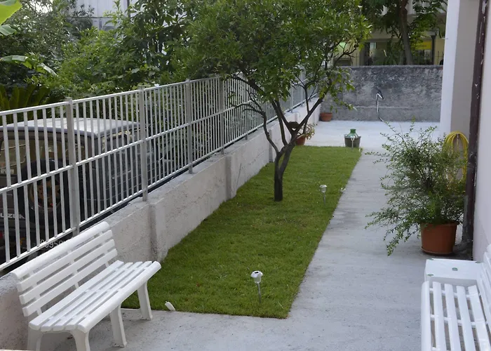 Alojamento de Acomodação e Pequeno-almoço Degli Angeli